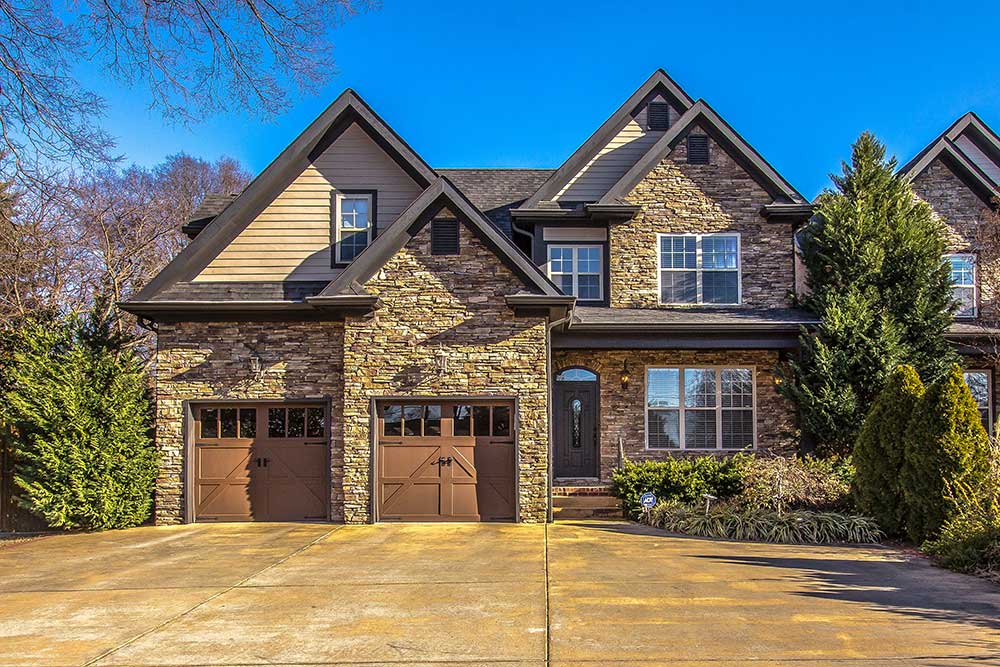 Green Hills Homes